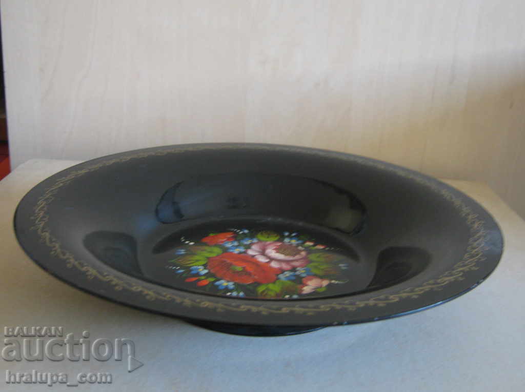 Old Russian metal decorative plate with price 10.00 BGN | € 5.11 Old Russian metal decorative plate with price 10.00 BGN | € 5.11