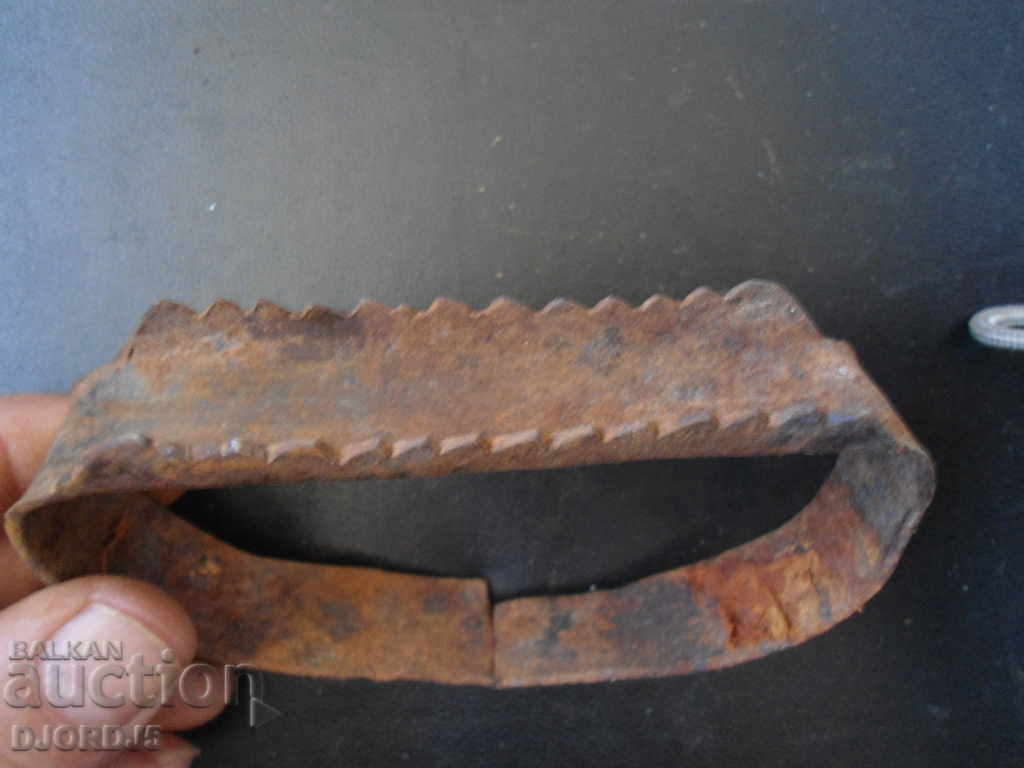 Auction An old grain nurse Auction An old grain nurse