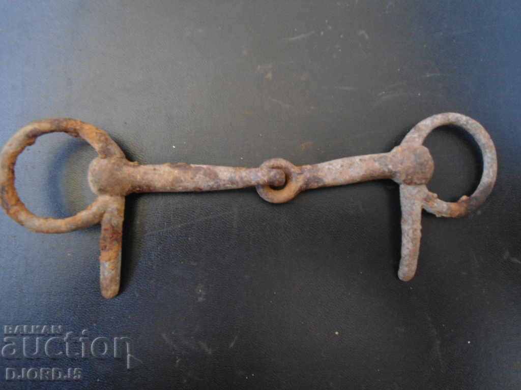 Old forged bridle with price 3.00 BGN | € 1.53 Old forged bridle with price 3.00 BGN | € 1.53