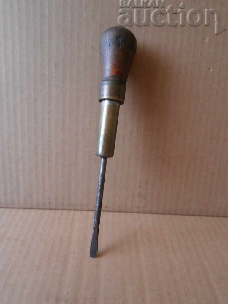 screwdriver Germany WW2 WWII IXION 102 with price 41.00 BGN | € 20.96 screwdriver Germany WW2 WWII IXION 102 with price 41.00 BGN | € 20.96