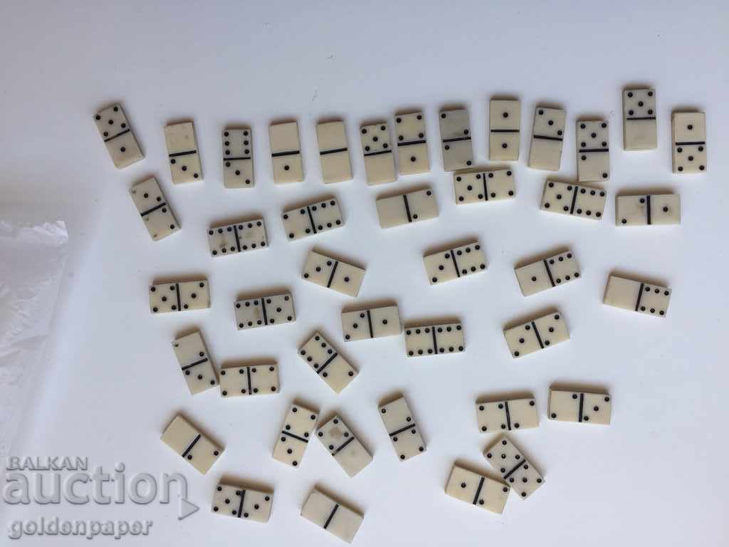Mini dominoes incomplete