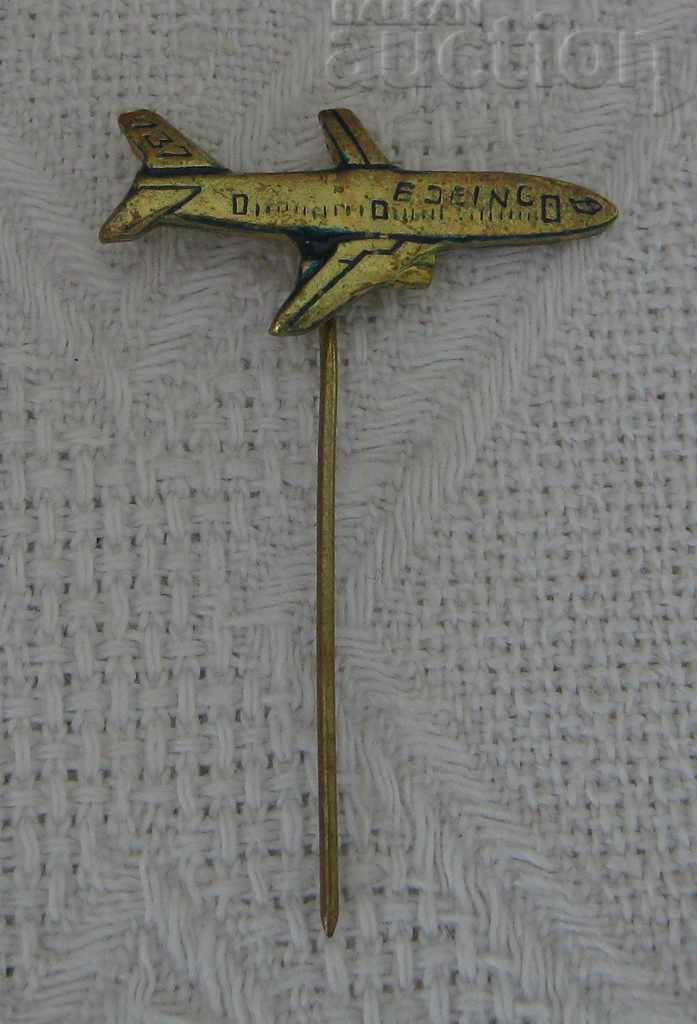BOEING 737 AIRCRAFT BADGE with price 9.00 BGN | € 4.60 BOEING 737 AIRCRAFT BADGE with price 9.00 BGN | € 4.60