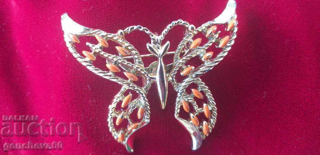 Delivery of BROOCH pendant Goldrie,,Openwork butterfly"