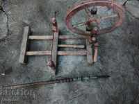 Old spinning wheel and hurka for spinning wool