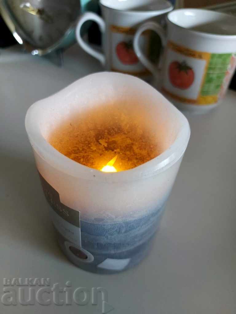 LED CANDLE - YOU RECEIVE IT WITHOUT BATTERIES