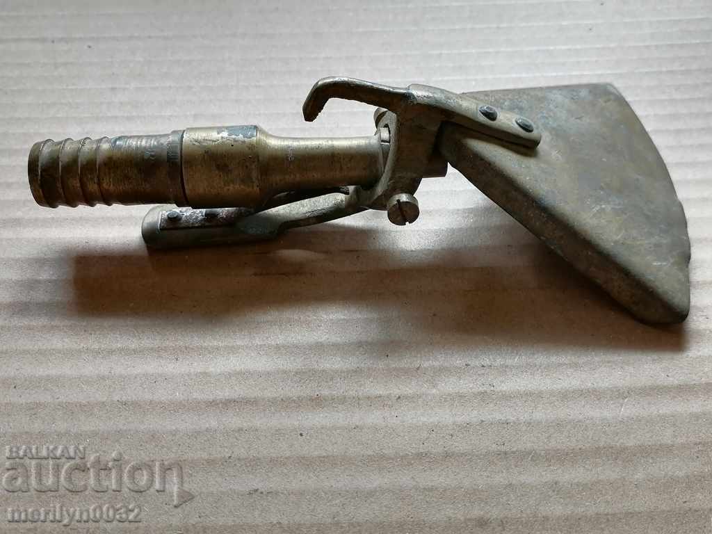 Brass nozzle sprinkler on an old watering system with price 52.00 BGN | € 26.59 Brass nozzle sprinkler on an old watering system with price 52.00 BGN | € 26.59