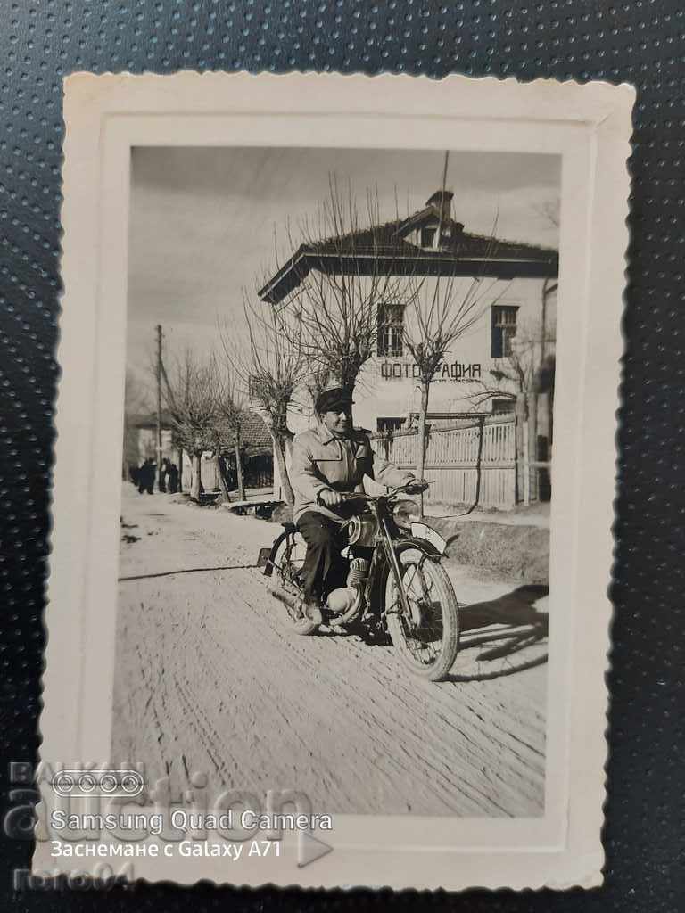 MOTORIST - RAKITOVO - 1941