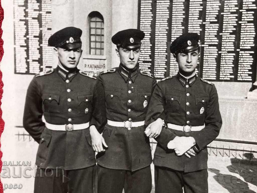 Auction Sofia Monument-memorial of the First and Sixth Infantry Regiments Auction Sofia Monument-memorial of the First and Sixth Infantry Regiments