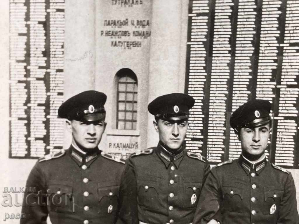 Monumentul Sofia-memorial al Regimentelor I și VI de infanterie