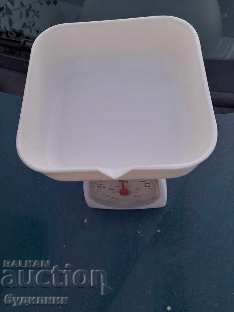 Auction New Retro Kitchen Scale "FUJIKA" (perfectly working) Auction New Retro Kitchen Scale "FUJIKA" (perfectly working)