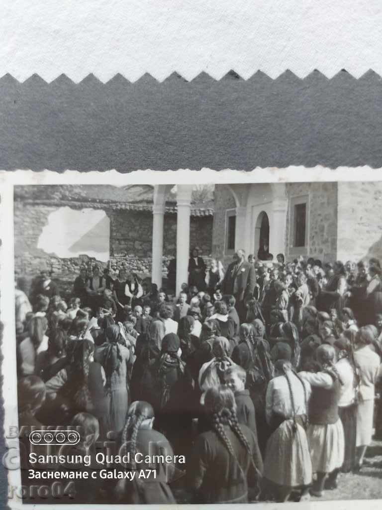 Delivery of PEOPLE - CHILDREN - EVENT Delivery of PEOPLE - CHILDREN - EVENT