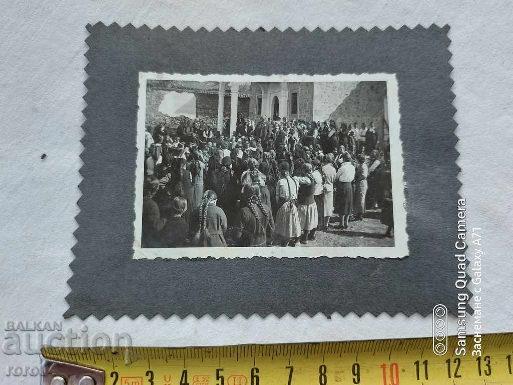 PEOPLE - CHILDREN - EVENT - 6 PEOPLE - CHILDREN - EVENT - 6