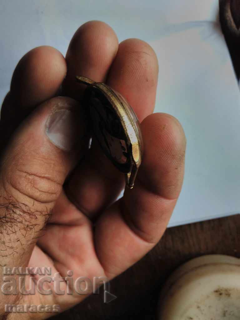 Аукцион Ръчен часовник Аукцион Ръчен часовник