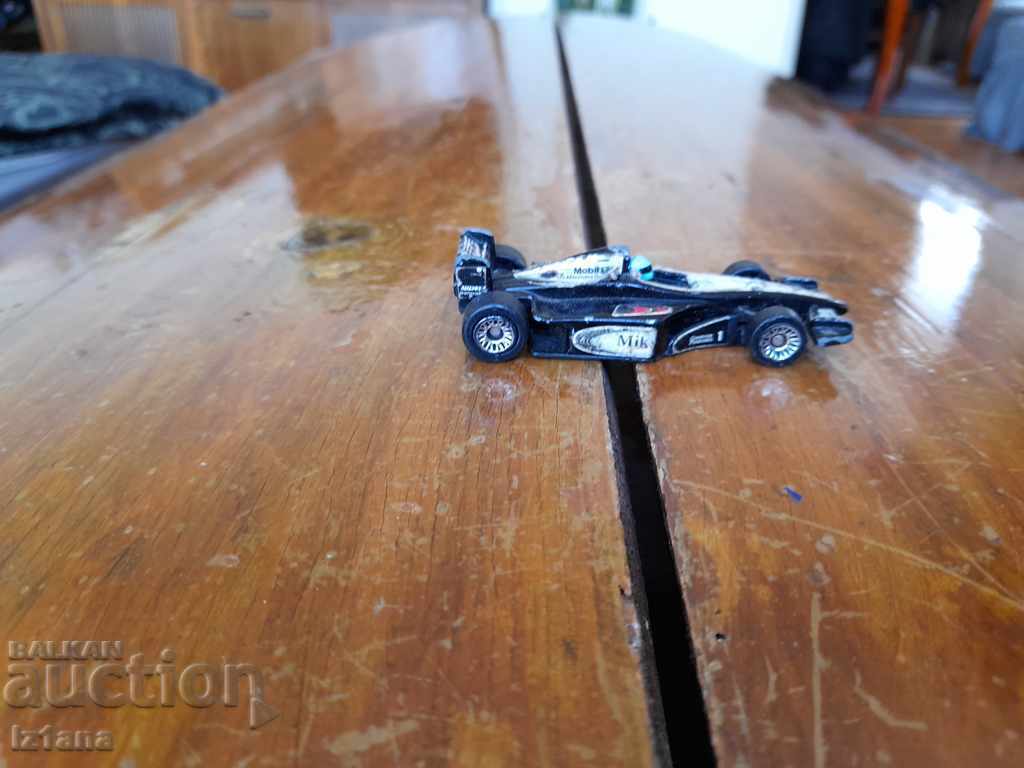 Auction An old cart Auction An old cart