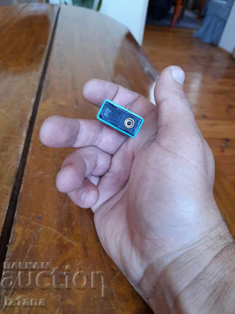 Old Hermes lighter, Marlboro - 6 Old Hermes lighter, Marlboro - 6