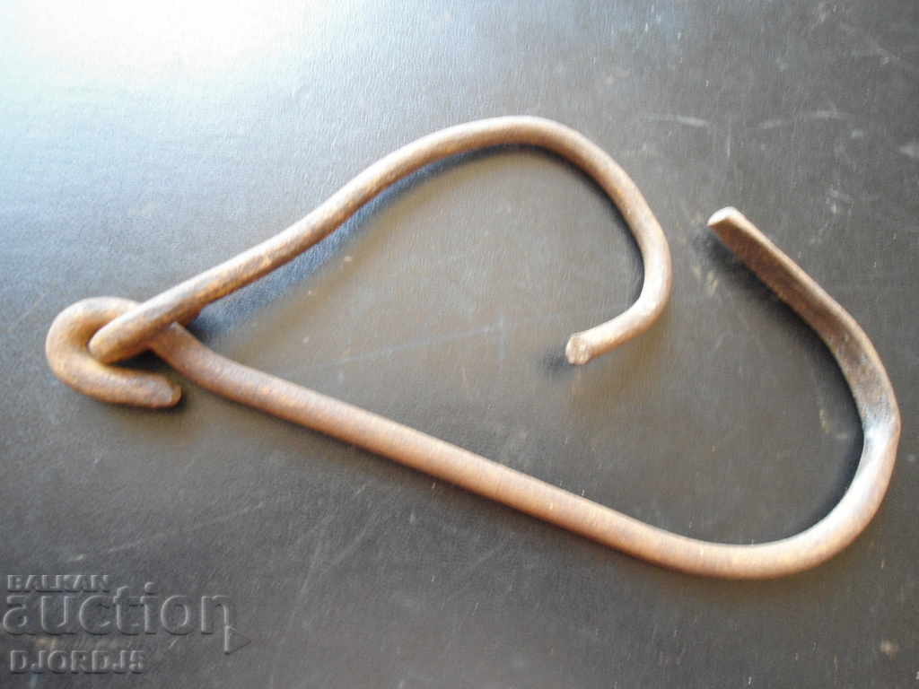 Auction Scrap iron, hook, hook Auction Scrap iron, hook, hook