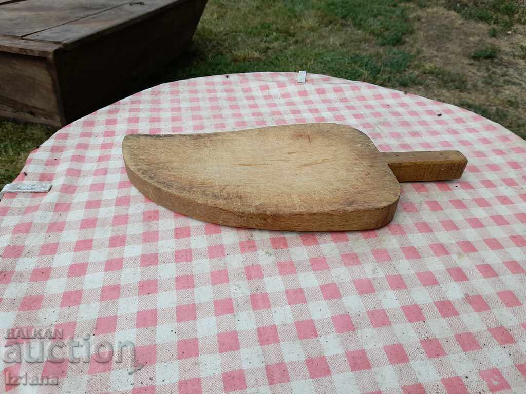 Auction Old Cutting Board Auction Old Cutting Board