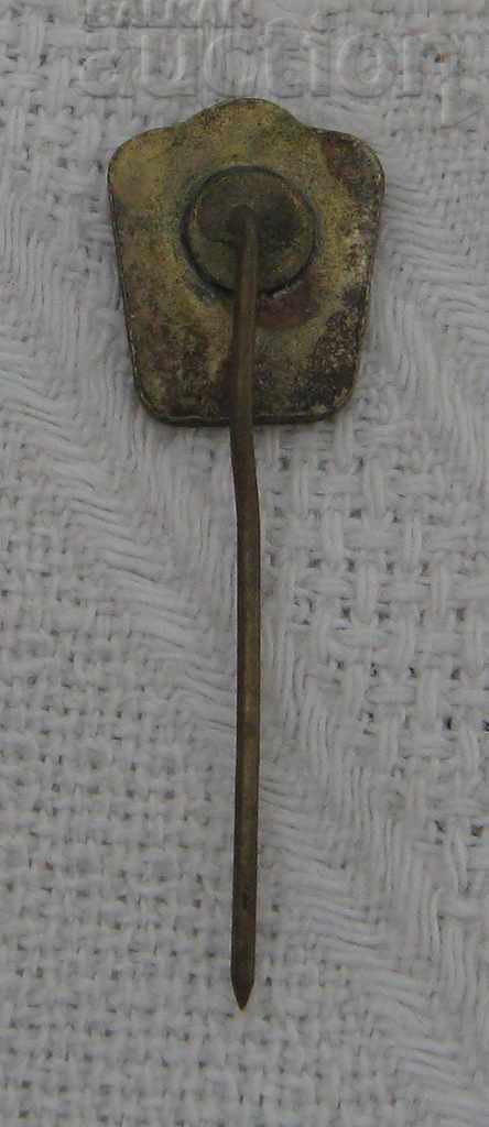 Auction TURKEY Wrestling FEDERATION ENAMEL BADGE Auction TURKEY Wrestling FEDERATION ENAMEL BADGE