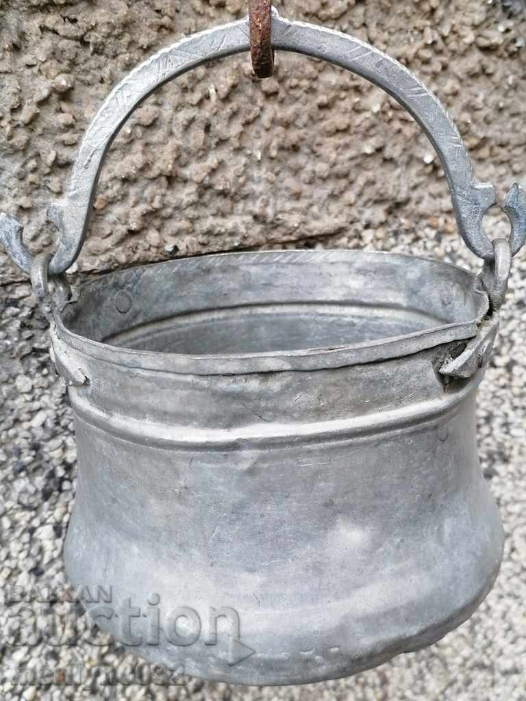 Old copper copper boiler copper copper boiler with price 69.00 BGN | € 35.28 Old copper copper boiler copper copper boiler with price 69.00 BGN | € 35.28