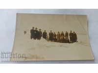 Снимка Група хора на леда