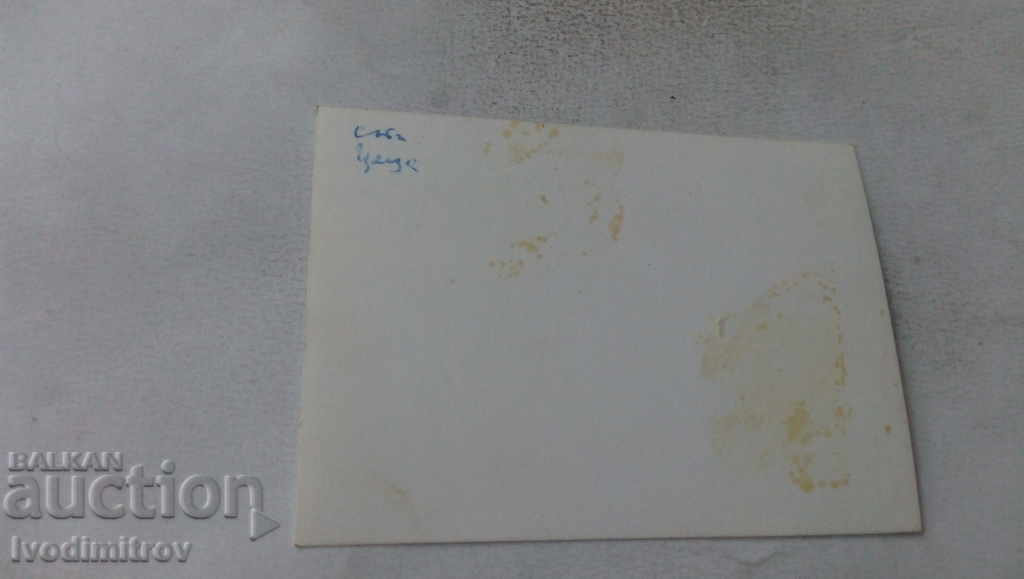 Photo A man and a woman sitting on the logs with price 0.85 BGN | € 0.43 Photo A man and a woman sitting on the logs with price 0.85 BGN | € 0.43