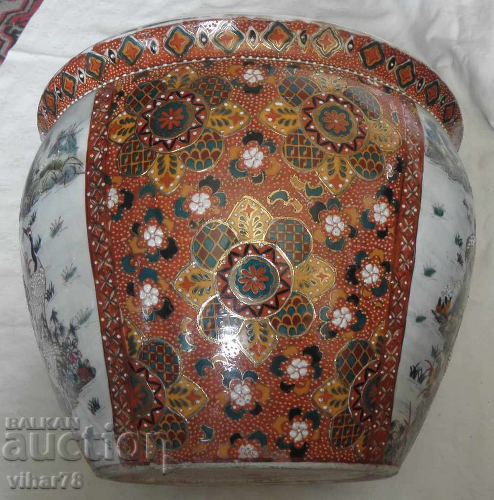 VAZA CHINEZEZA MARE - NUMAI LIVRARE PERSONALA cu preț € 219.99 | 430.26 BGN VAZA CHINEZEZA MARE - NUMAI LIVRARE PERSONALA cu preț € 219.99 | 430.26 BGN