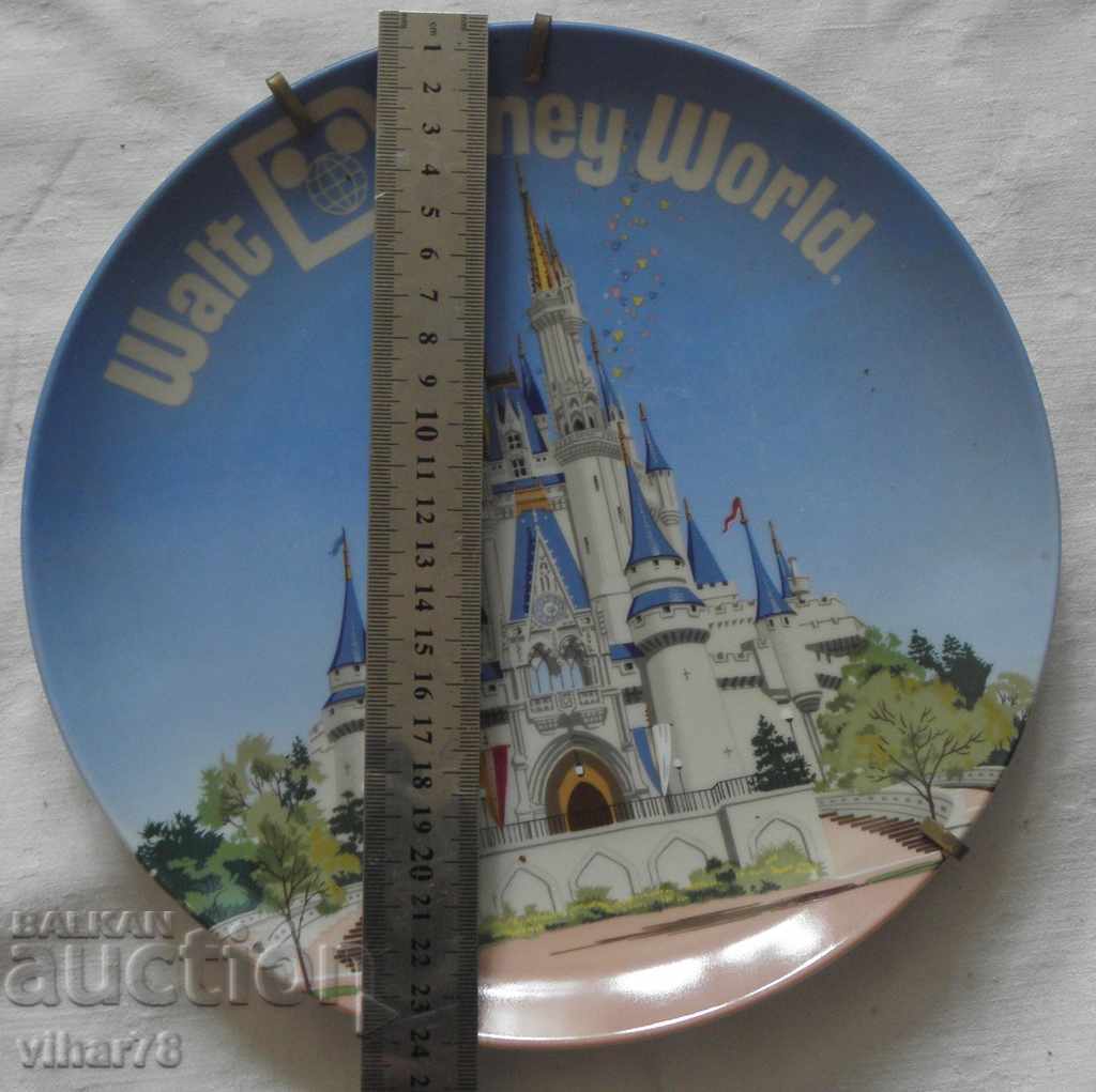 Plate-maybe for wall-dysney with price 34.99 BGN | € 17.89 Plate-maybe for wall-dysney with price 34.99 BGN | € 17.89