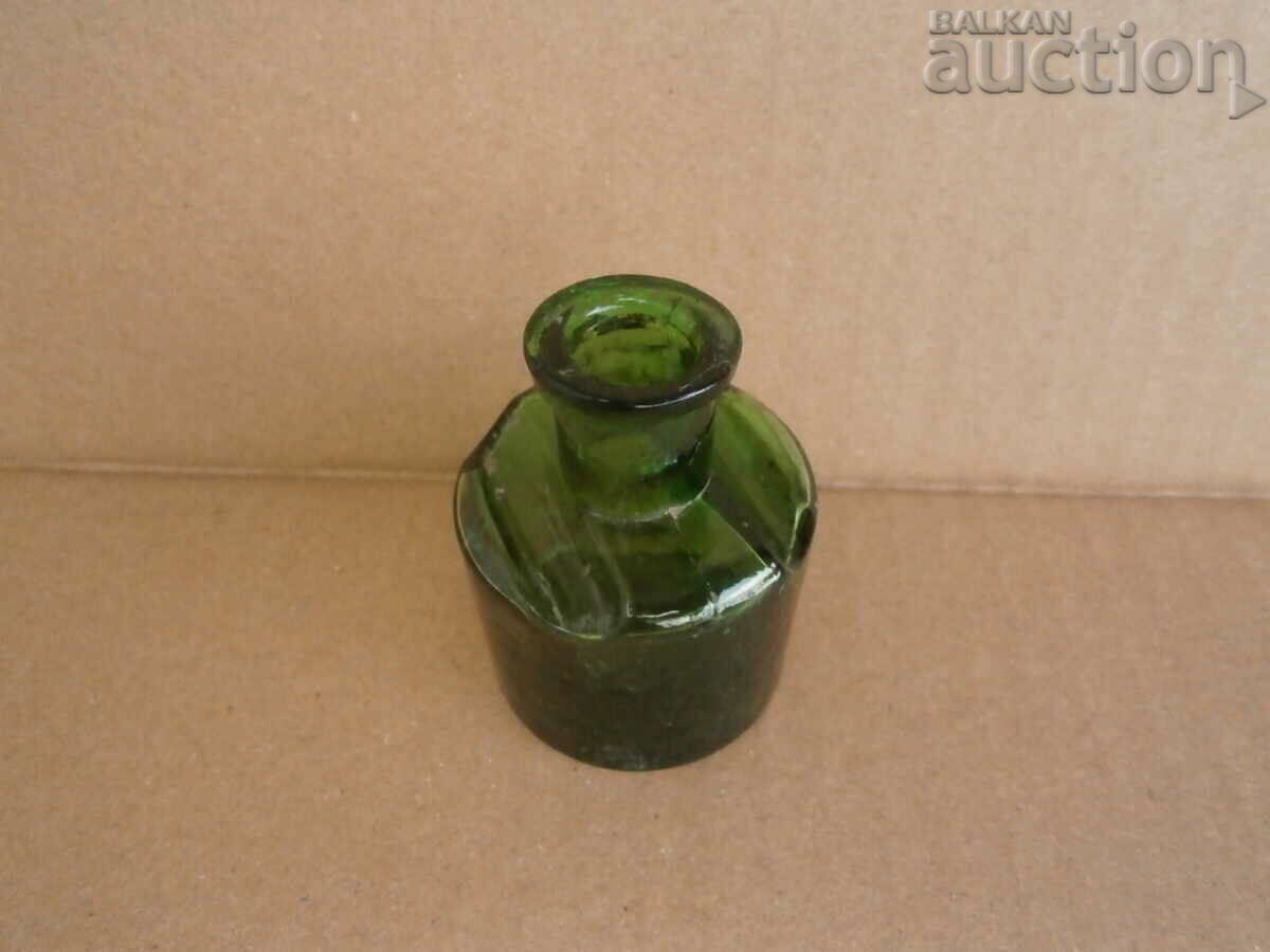 antique inkstand with price 31.00 BGN | € 15.85 antique inkstand with price 31.00 BGN | € 15.85