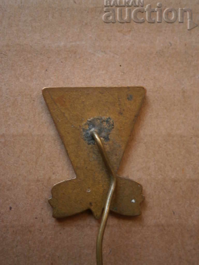 ancient enameled badge badge CHOIR KAVAL - 5 ancient enameled badge badge CHOIR KAVAL - 5