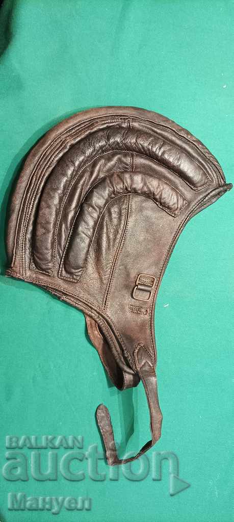 I am selling an old military parachute bonnet.
