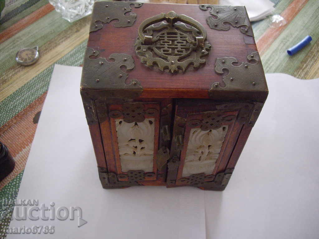 Old box, exquisite workmanship.