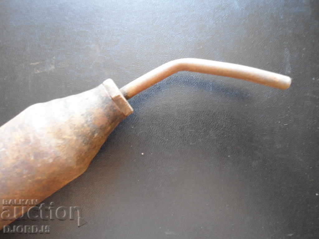 Old taclamite, Liquid grease with price 12.00 BGN | € 6.14