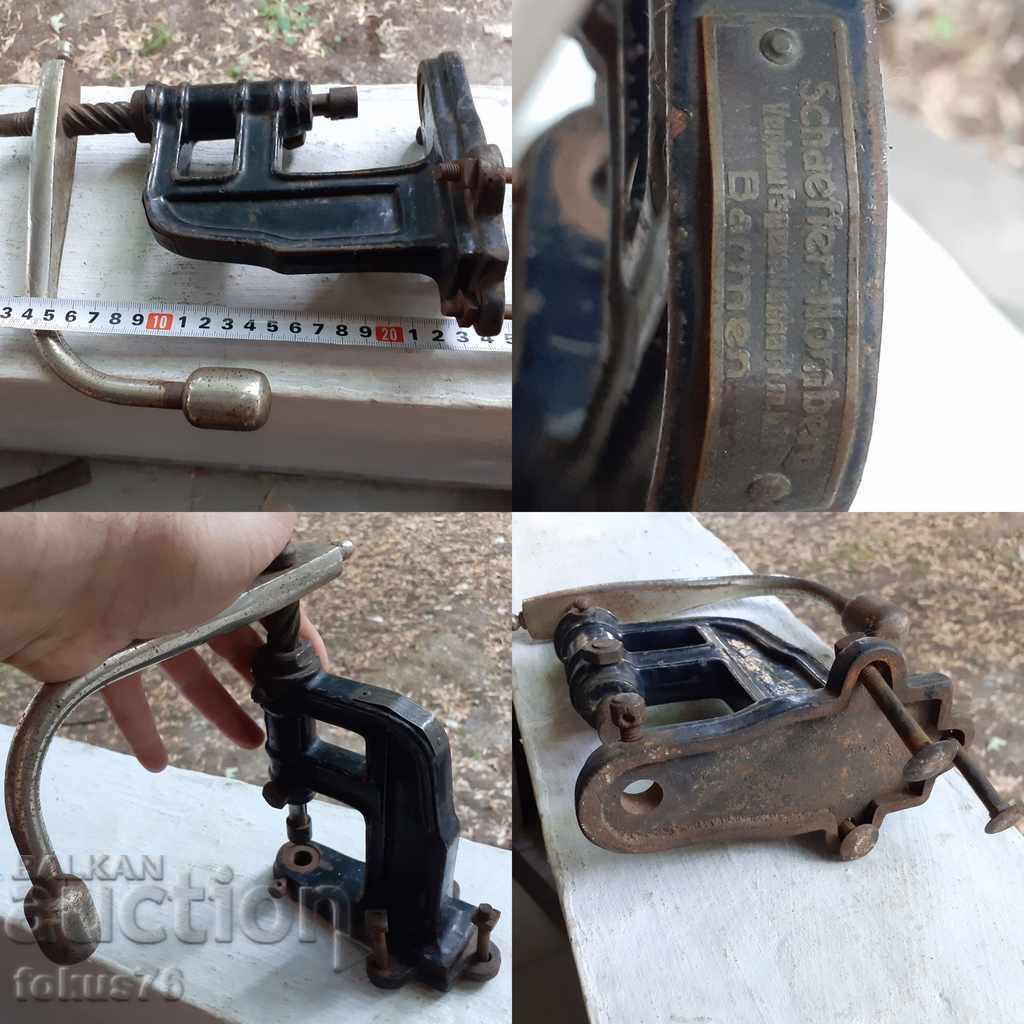 Un colecționar unic găsește vechiul dispozitiv german din secolele XVIII - XIX - 6