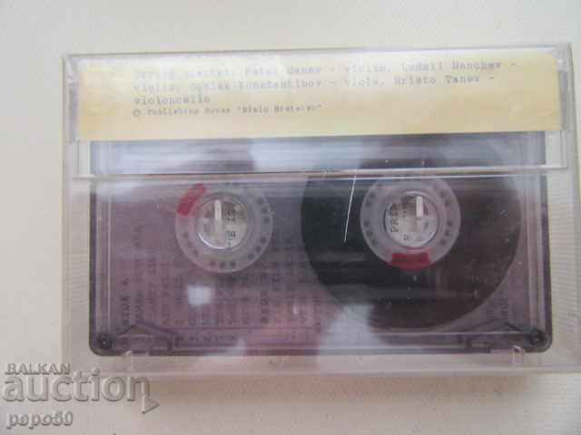 4 AUDIO CASSETTES WITH MUSIC - 6