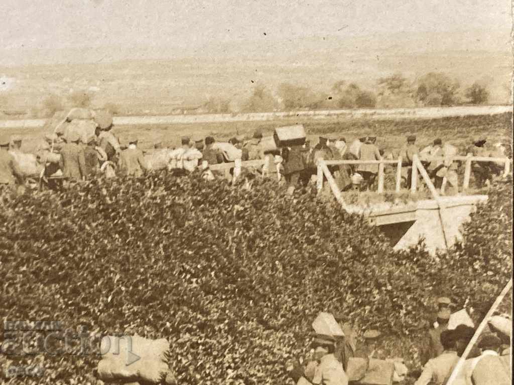 Delivery of Bulgarian officer prisoners of war on the way to "Chamlí" 1919