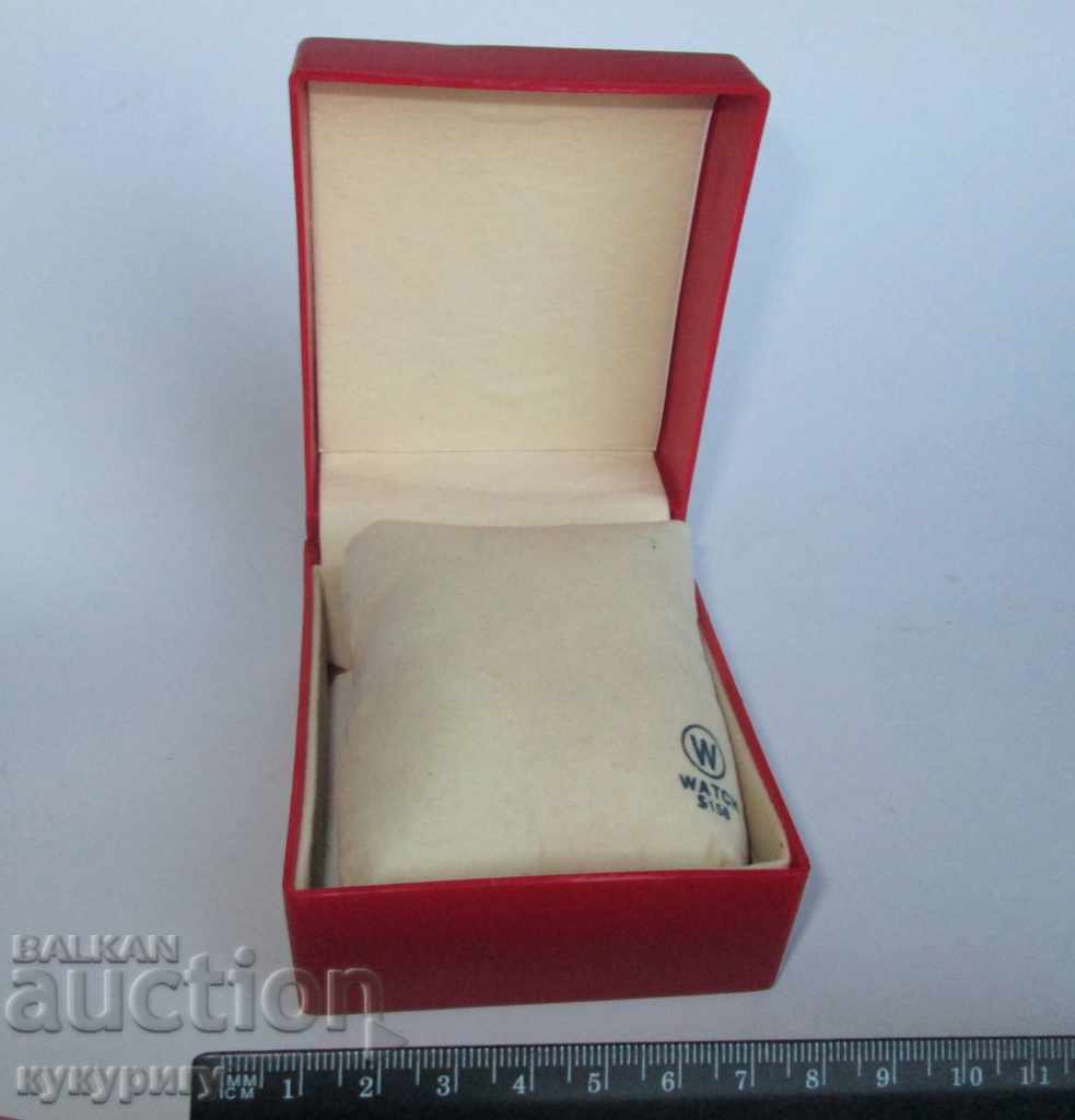 Auction Empty plastic watch case Auction Empty plastic watch case