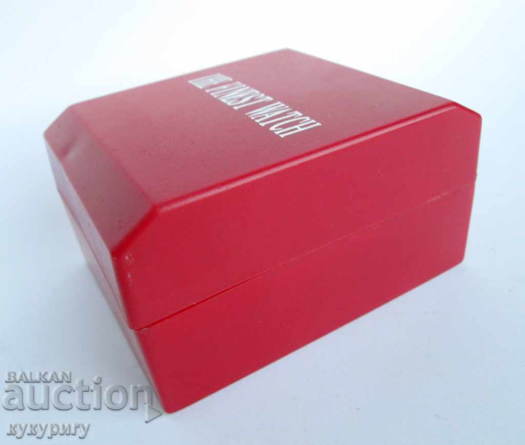 Empty plastic watch case - 6 Empty plastic watch case - 6