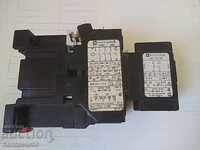 Four-pole contactor Telemecanique 600V 25A - new