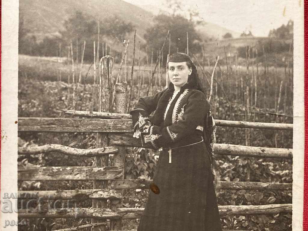Delivery of Rhodope costume Chepelare old photo Delivery of Rhodope costume Chepelare old photo