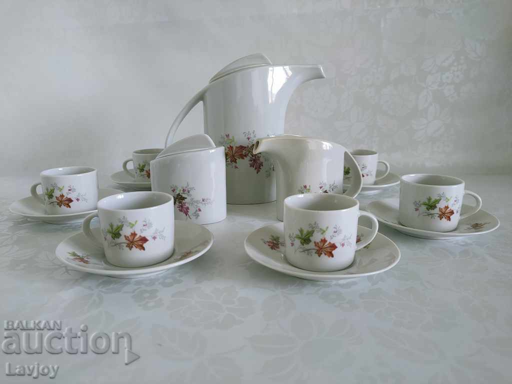 υπηρεσία πορσελάνη με τιμή 50.00 BGN | € 25.56 υπηρεσία πορσελάνη με τιμή 50.00 BGN | € 25.56