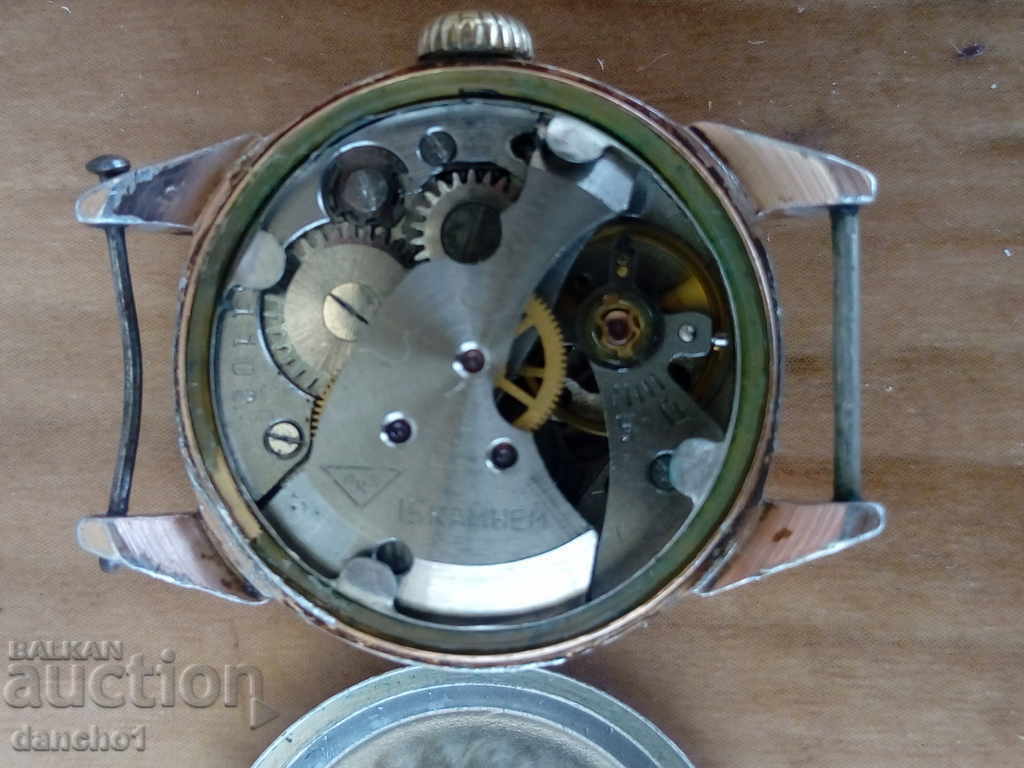 Доставка на Дамски часовник Доставка на Дамски часовник