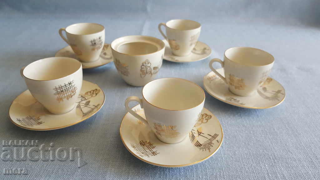 Фин порцеланов сервиз за кафе-Бавария с цена 65.00 лв. | € 33.23 Фин порцеланов сервиз за кафе-Бавария с цена 65.00 лв. | € 33.23