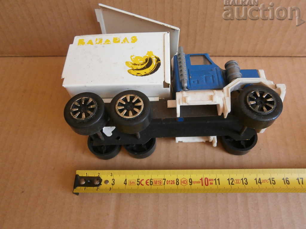 Micul camion, camion din epoca socialistă - 6 Micul camion, camion din epoca socialistă - 6