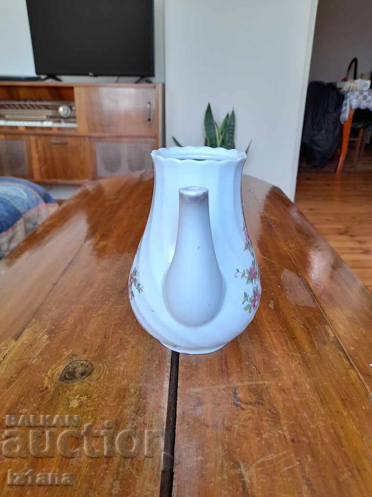 Παλιά κανάτα από πορσελάνη, κανάτα με τιμή 6.00 BGN | € 3.07