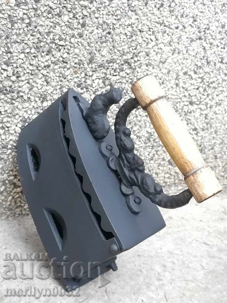 Стара ютия на жар - 5