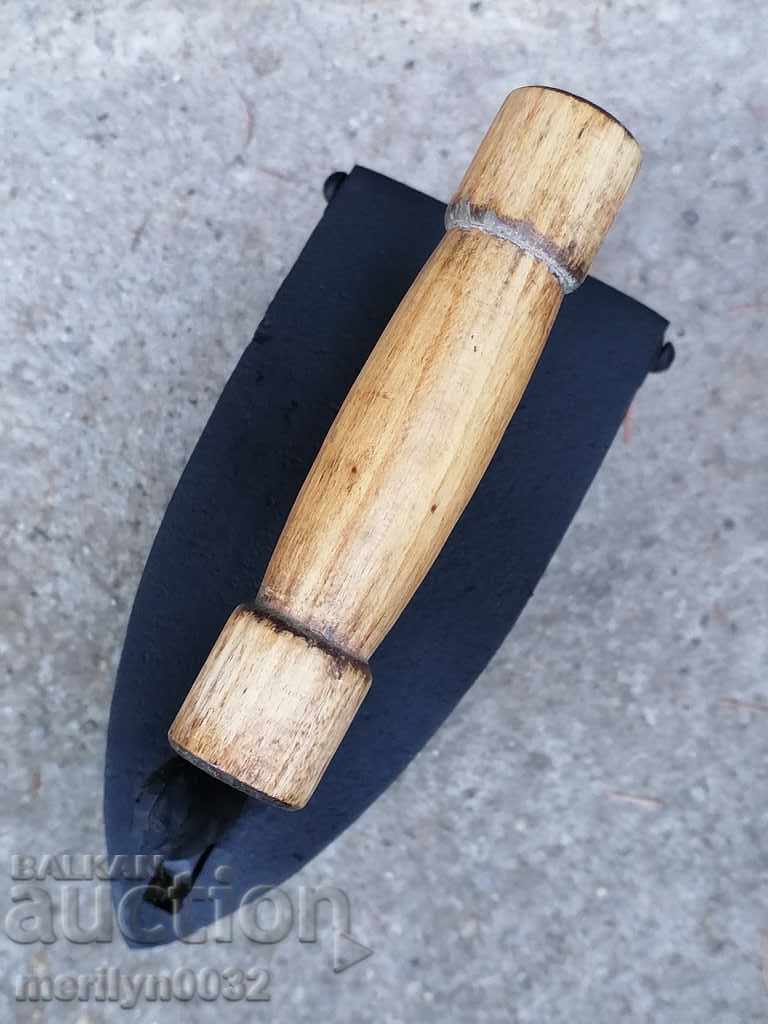 Стара ютия на жар - 6