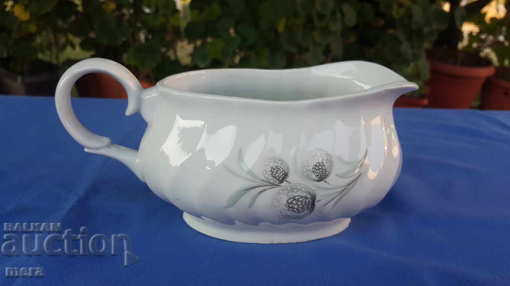 Porcelain saucer - "Wrist" New market