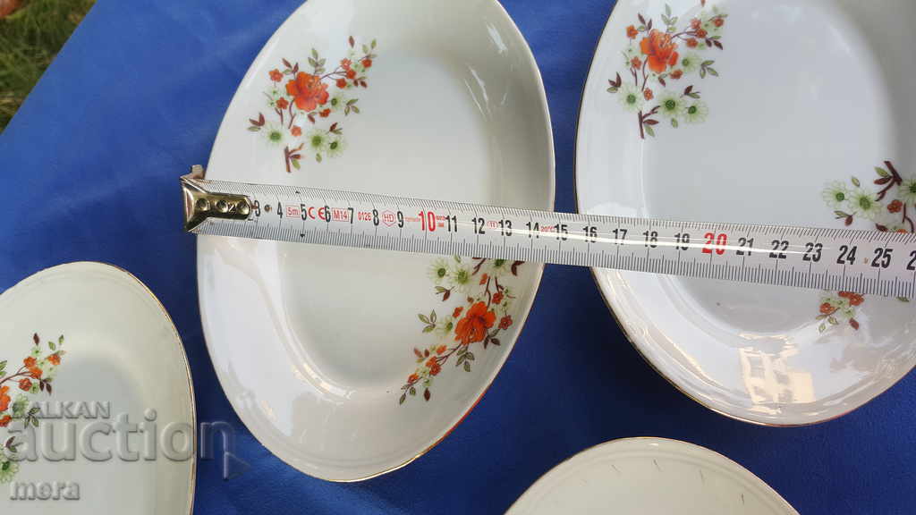 Auction Porcelain elliptical plates-Razgrad Auction Porcelain elliptical plates-Razgrad