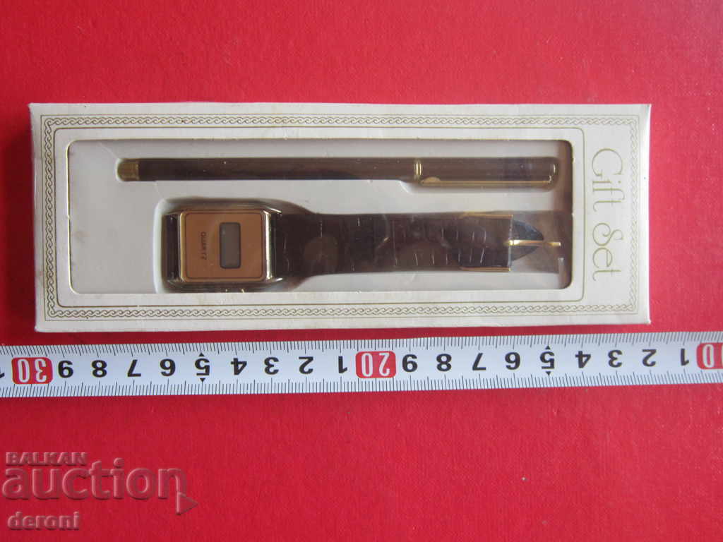 Подаръчен комплект часовник писалка химикал