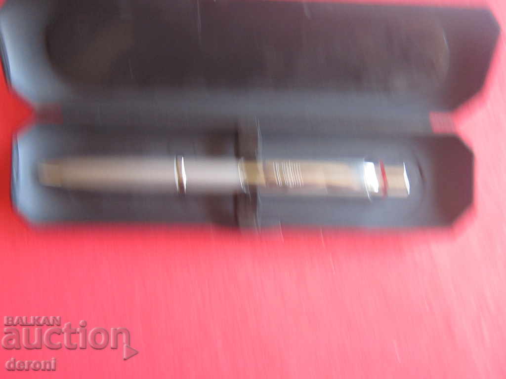 Luxury ballpoint pen pen Rotring in a box with price 80.00 BGN | € 40.90 Luxury ballpoint pen pen Rotring in a box with price 80.00 BGN | € 40.90